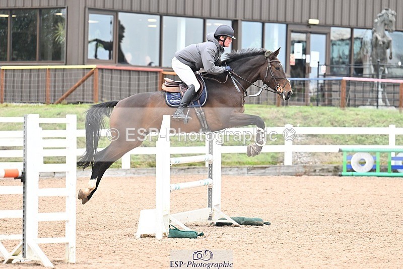 250917-124330-00517 - Cls 3 Snr 1.05m Open