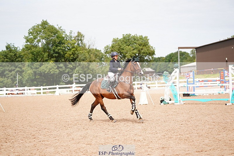 240803A-140620-08391 - Cls 38 1.05m Amateur Qualifier