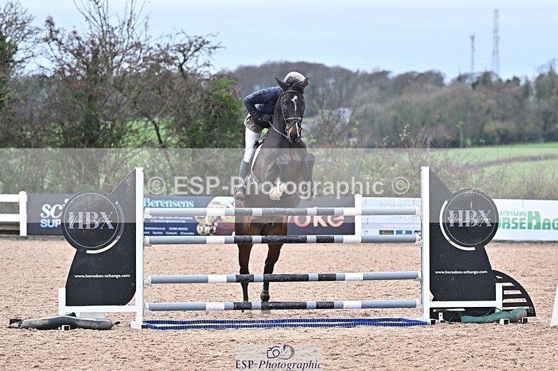 251126-142423-00695 - Cls 6 National 1.30m and 1.40m
