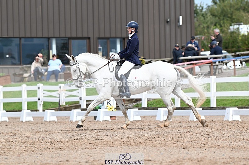 250907-131530-10039 - 071-Emma.ChapmanRoyal.Achiever