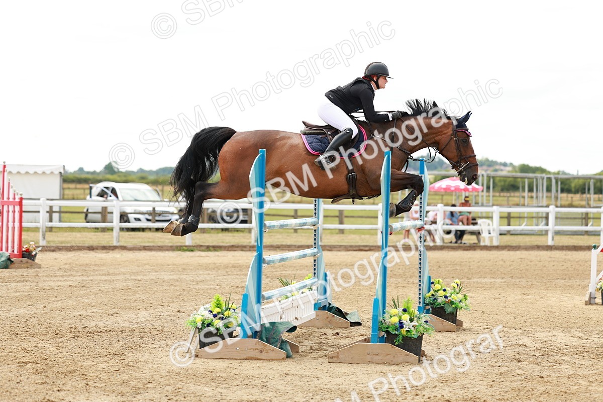 SBM_018807 - Class 21 - Senior Newcomers Championship 2d Rd