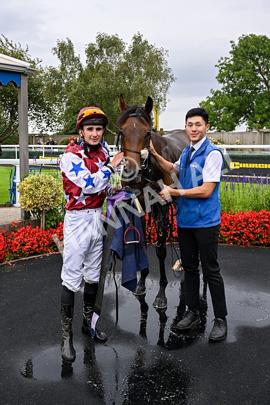 290826-Race 3-Fans Favourite-7160 - Race 3 2.55pm Dearing Plastics Celebrating 40 Years Handicap
