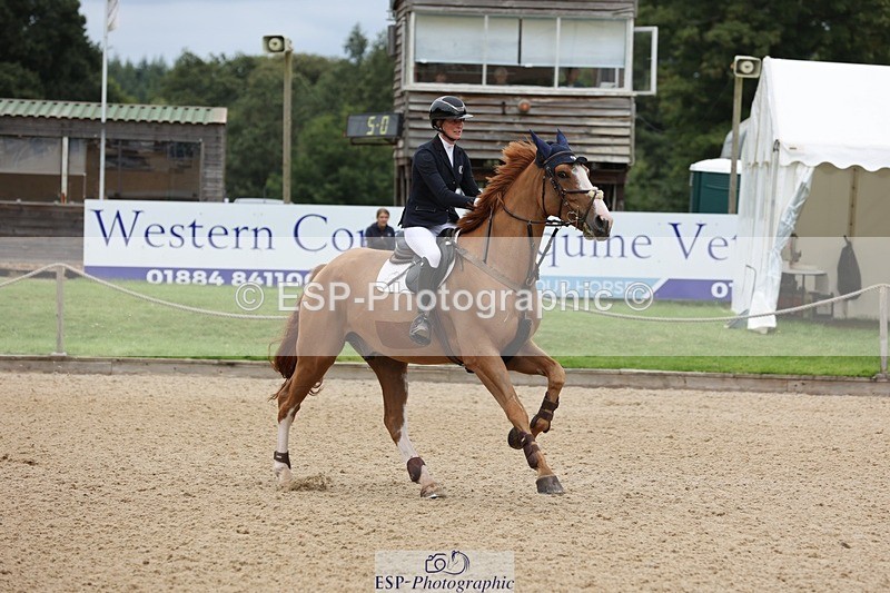 240817-134011-01483 - 05A Snr Newc