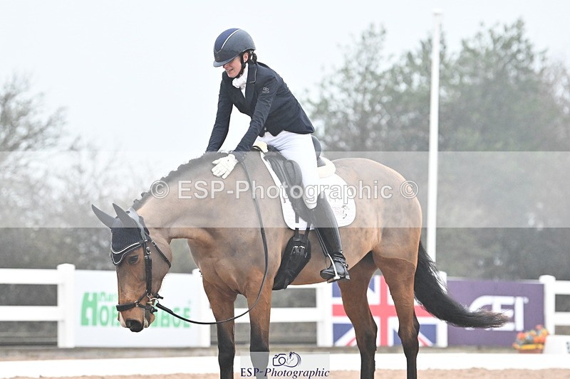 240217A-122136-02189 - 217-Louisa.Spencer.Smith-Lady.Natalie