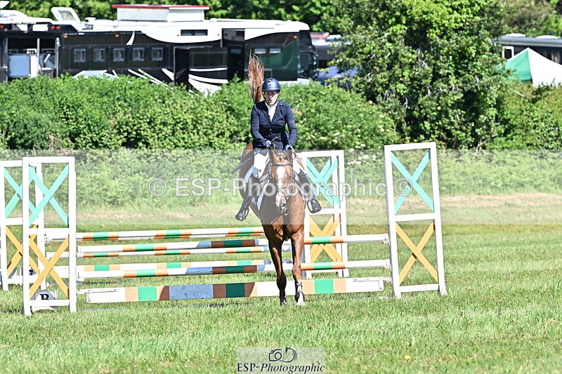 250522B-103218-01578 - 103-CAUNTON.COSMIC.DIAMOND-Helen.West