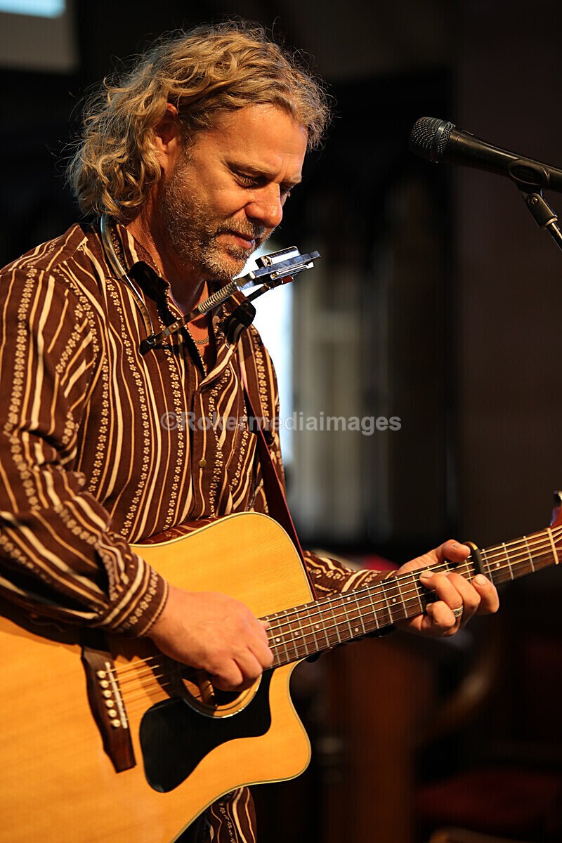 FOLK N BLUES-66 - FOLK and BLUES SEPT 2022