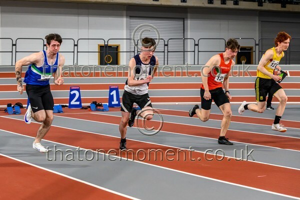 AgeInd25SAT-917546 - Track Male