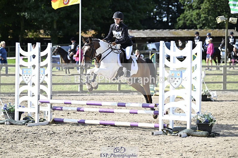 240823X-101558-15131 - 60cm R2 9.30 to 11.00