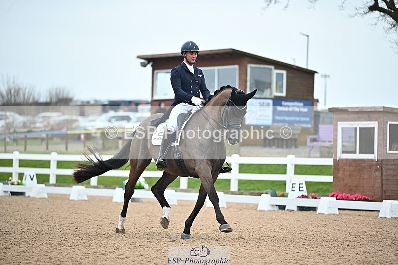 250214-111756-01303 - 130-Jezz.Palmer-Romanno.Weltino