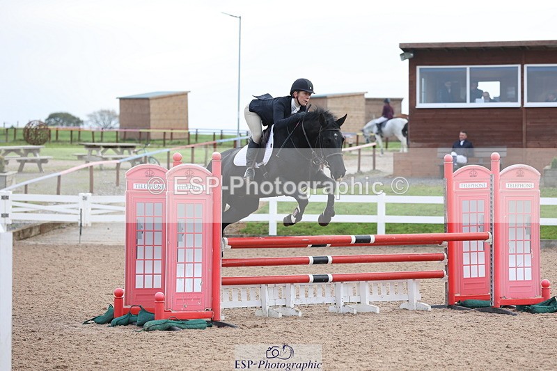 241101A-085710-00499 - FRI Cls 2 British Novice and 90cm Open