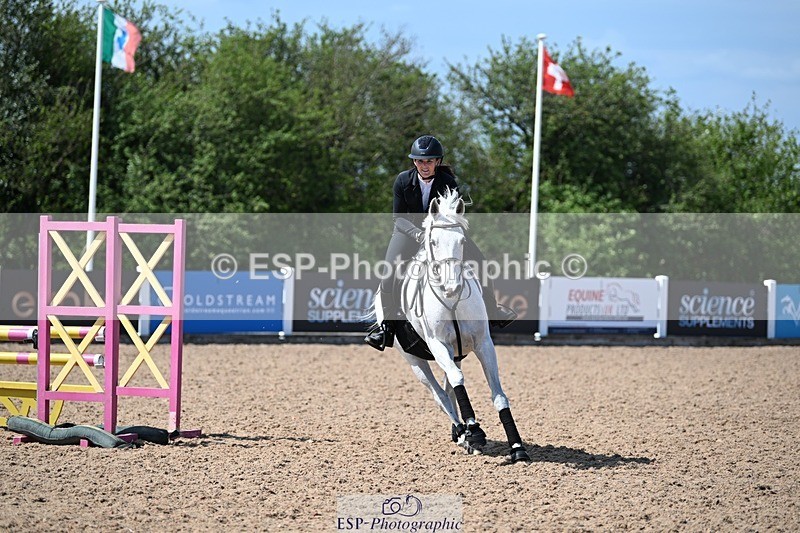 260507-132727-03519 - Cls 9 1.05m Amateur Qualifier
