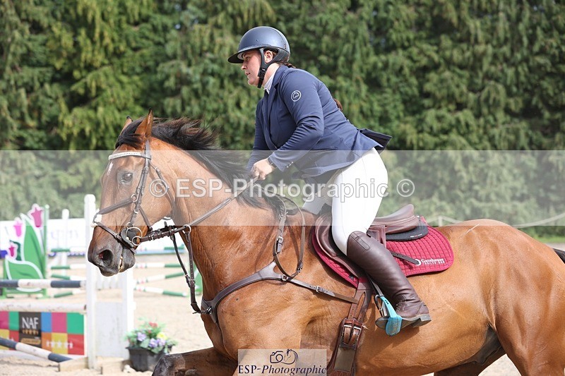 230908-153430-02541 - Cls 8 Snr 1.05m Open