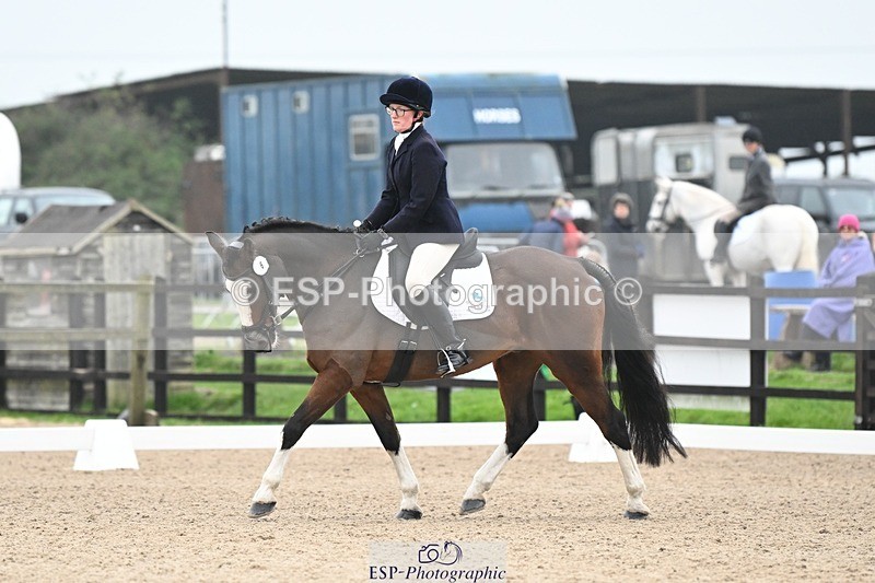 241103-103539-00365 - Intro 3 - 9.40 to 10.40