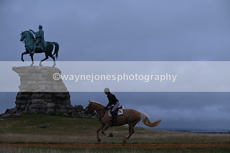 DSC_2485 - Time at Statue 12:34 to 12:56