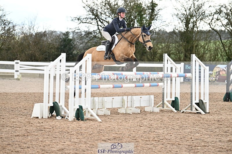 240310A-132916-02995 - Cls 6 Pony Foxhunter and 1.10m Open
