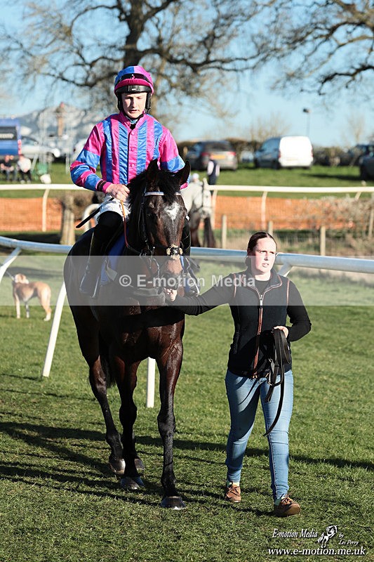 PtP 210326 1176 - VWH Cirencester Races 21/03/26