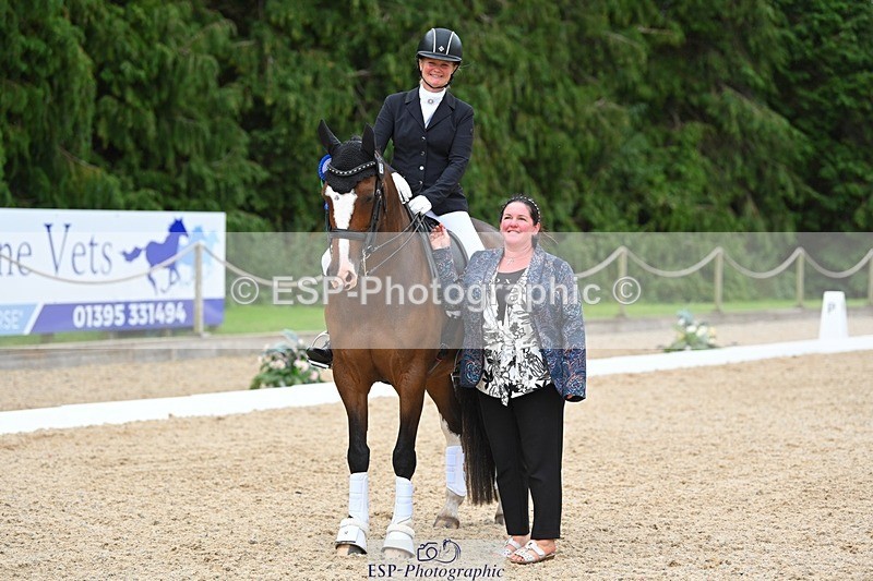 230813-163409-08371 - Elem Bronze Presentations