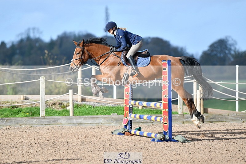 241026A-112011-00974 - SAT Cls 24+25 Club and Schools 80cm