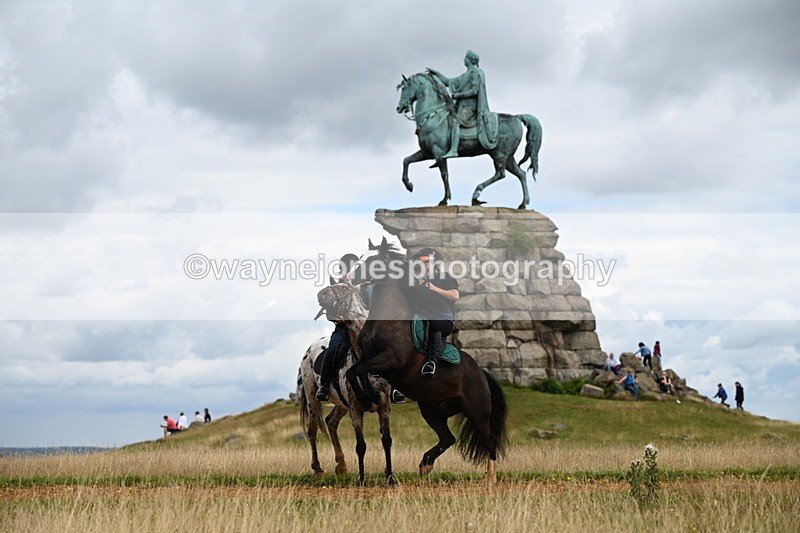 DSC_7189 - Time at Statue 12:45 to 13:15