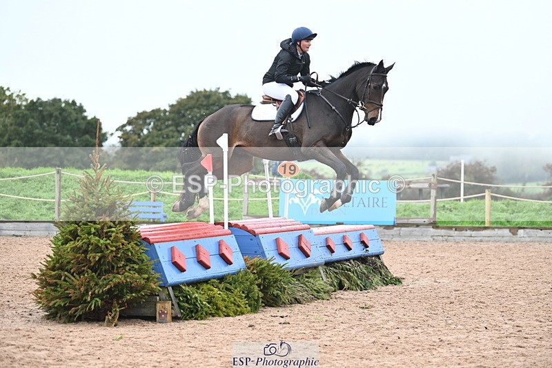 231021B-134750-00881 - 90cm