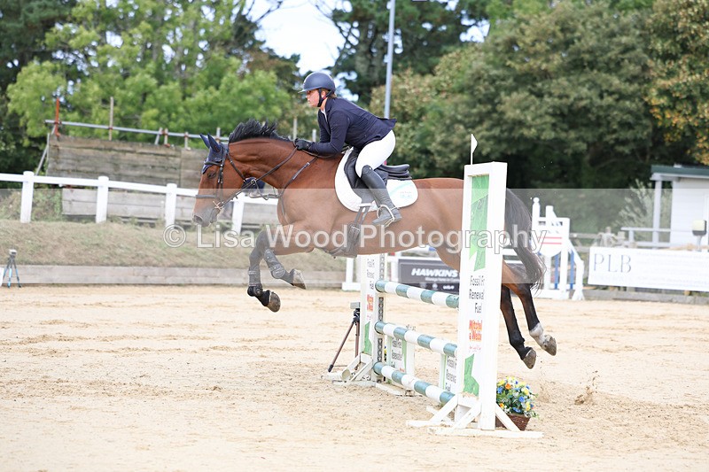 3E7A2166 - Class 4: Senior British Novice/90cm open
