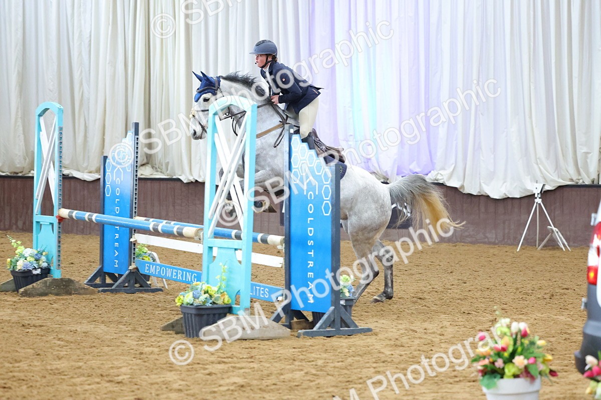 SBM_010046 - Class 21 - Nupafeed Supplements Senior Discovery/ 1m Open - First Round (1.00m)