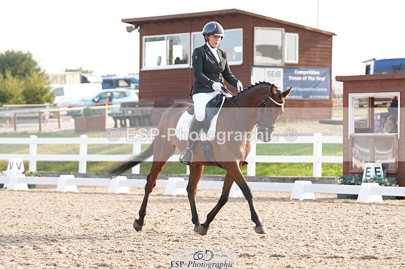 250817-084835-07034 - 160-Danielle.ThackrayRomanno.Maydream