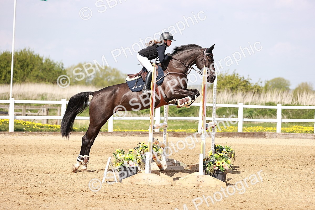  - Class 23 - Senior 1.05m