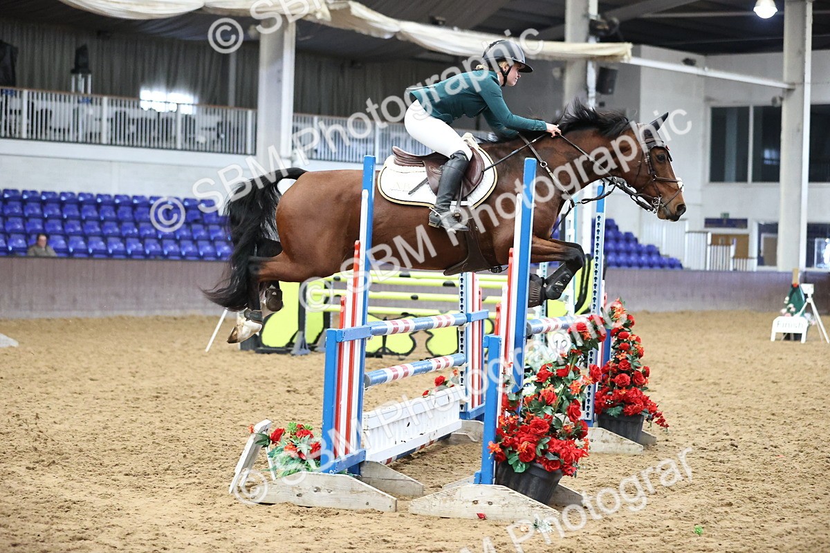 SBM_003509 - Class 11 - Senior Newcomers 1.10m