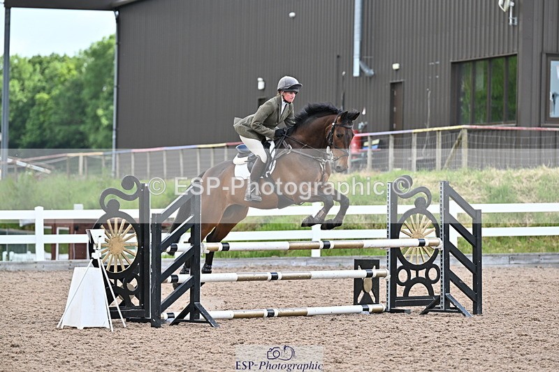 240605A-100254-00007 - Cls 1 British Novice and 90cm Open