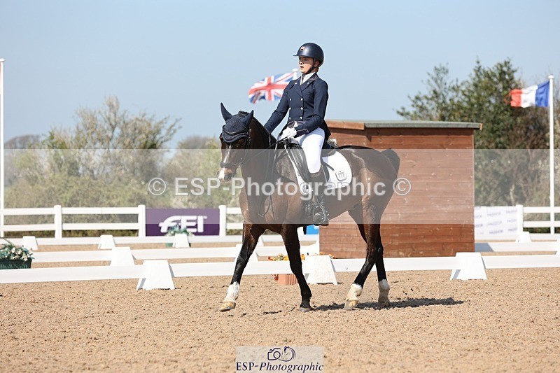 250405-120800-10334 - 112-Ella.Fraser-Brouwershavenss.Viceroy