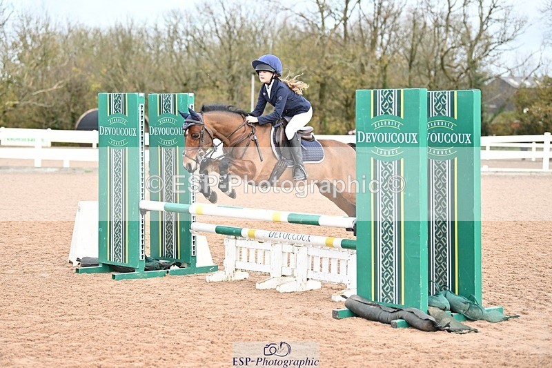 241117X-090607-03127 - Cls 05s A&B Pony Brit Nov & 80 Open