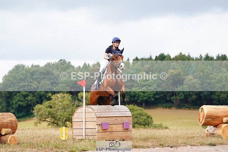 250803A-153808-16634 - O-682-Millie.Juleff-HERONA.CZ.Z