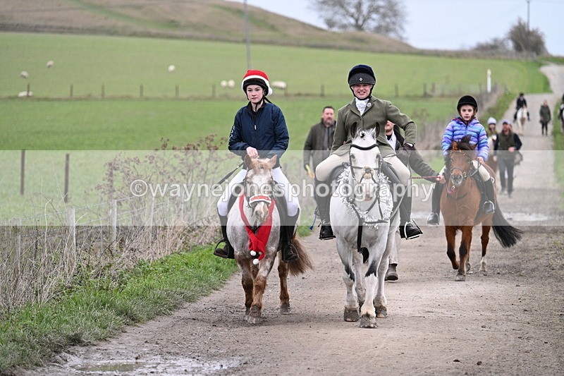 WJ7_1293 - Walk Home