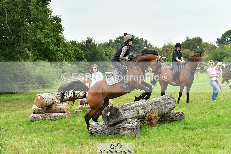 230817-130414-00779 - Theo's 1st Group - XC