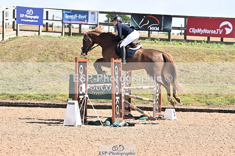 250827B-131423-00500 - Cls 4 Snr Newcomers 1.10m