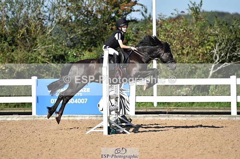 230903A-102806-03978 - Cls 18 Pony Brit Novice & 80cm Open