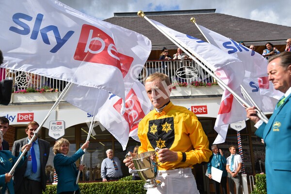 yr20082022r4-117 - Race 4 3.35pm Sky Bet Ebor