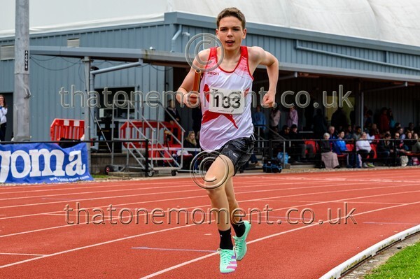 Relays25-916940 - Track Male Set One