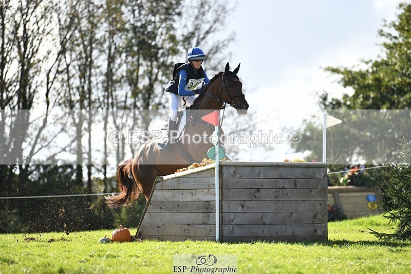 231022-142808-29017 - 340-SIDNEY.MOON-Lisa.Maynard-XC