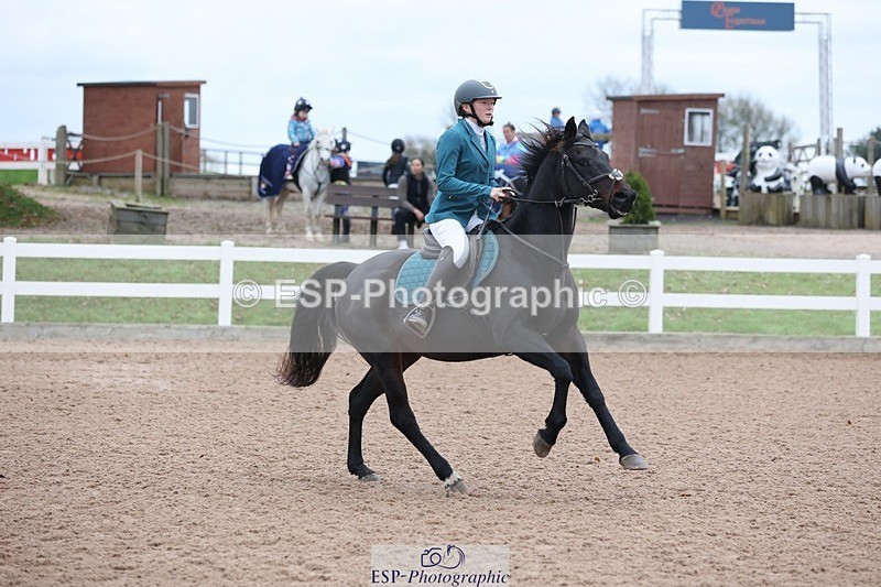 241116X-083944-00135 - Cls 03 Pony Intro 70cm