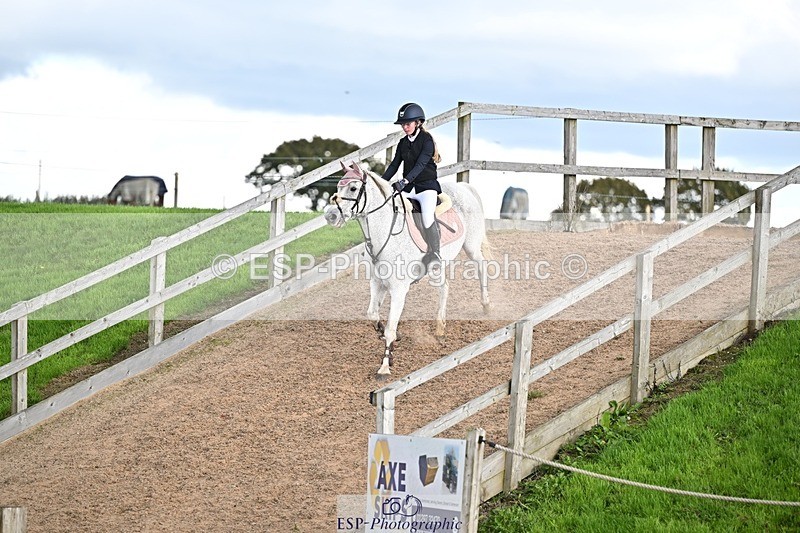 250921-152920-04003 - Cls 21 Pony 90cm Derby