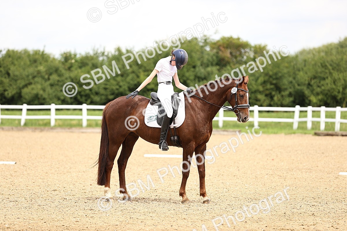 SBM_000907 - Class 4 - Novice 5