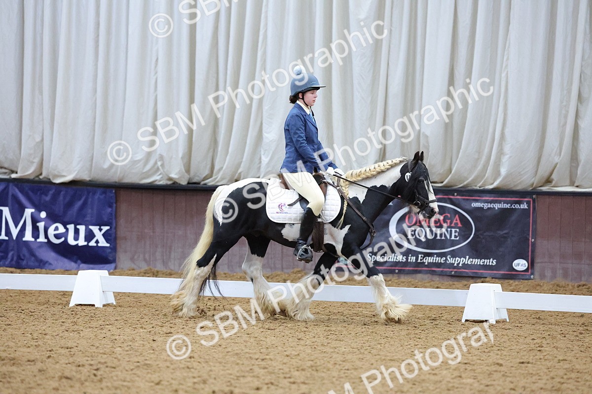 SBM_000215 - Class 2 - Intro 3 Championship - 8.51-9.47