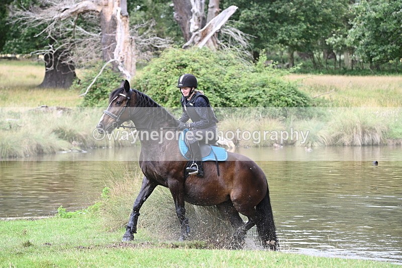 WJ7_1281 - Time at Water 10:09 to 10:47