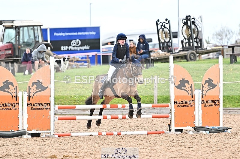 250414-103559-00153 - 80cm Round 1