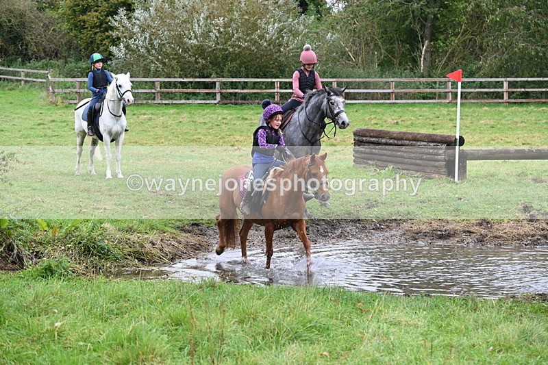 WJ6_6918 - Time at Photographer 13:06 to 13:23