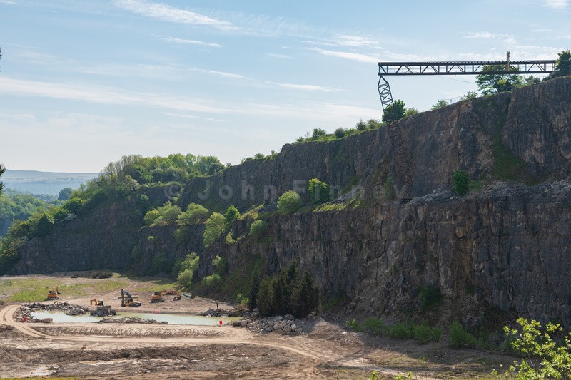 Preparing the quarry 2 - Mission Impossible Train Crash Collection