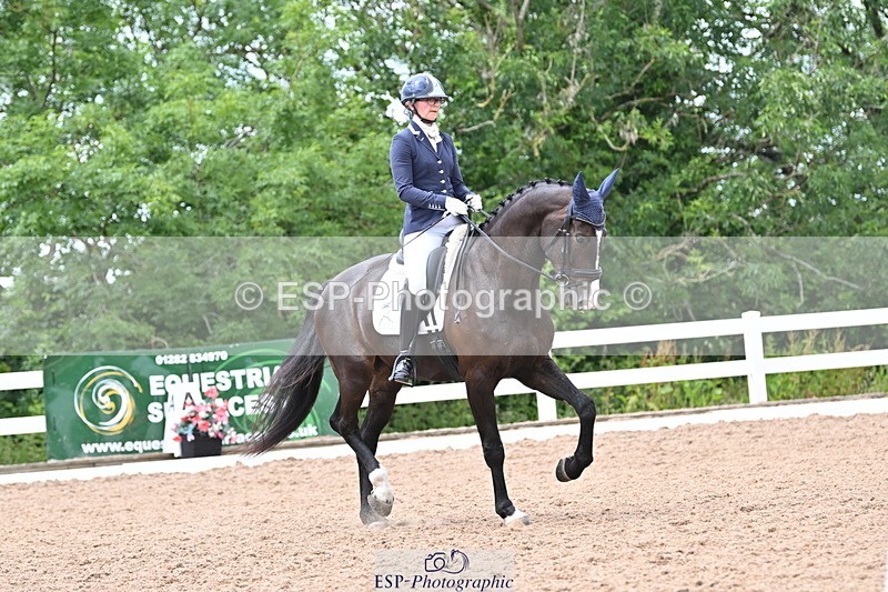 240622A-140424-18623 - Cls 32 BD Medium 69