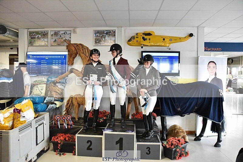 250215-153800-04500 - Medium Gold Presentations